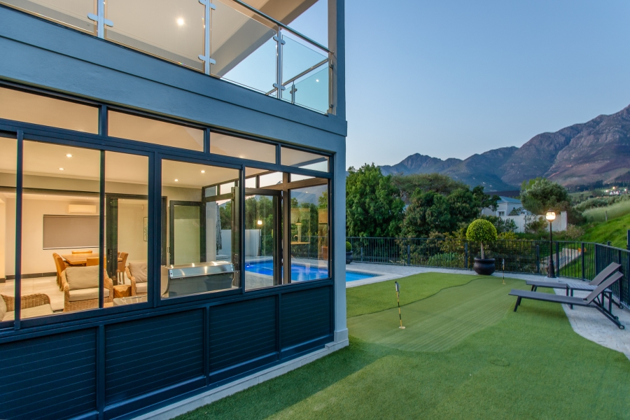 4 Bedroom Property for Sale in Franschhoek Western Cape
